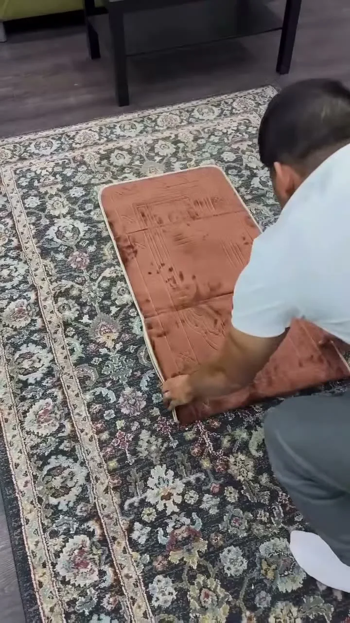سجادة صلاة (ازرق) — صورة 3